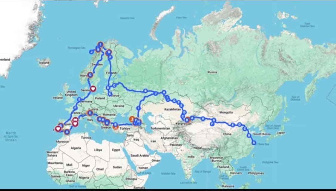 „Ein Elektroauto ist nur gut für die Kurzstrecke, für die Urlaube nehme ich lieber meinen Verbrenner.“ 🤡
Solche Sätze habe ich tatsächlich schon gehört. Und dann gibt es noch solche Dudes… 👇