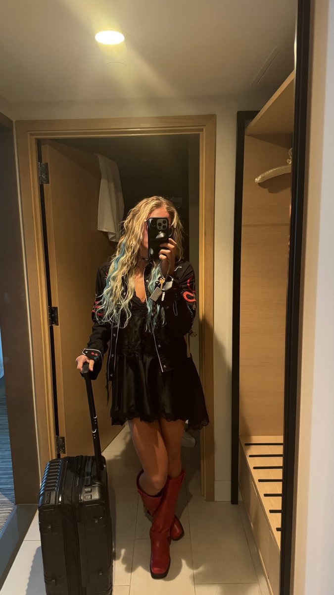 𝑴𝒓𝒔. 𝑷𝒓𝒐𝒕𝒐𝒔𝒕𝒂𝒓 ꔫ Parody tweet media