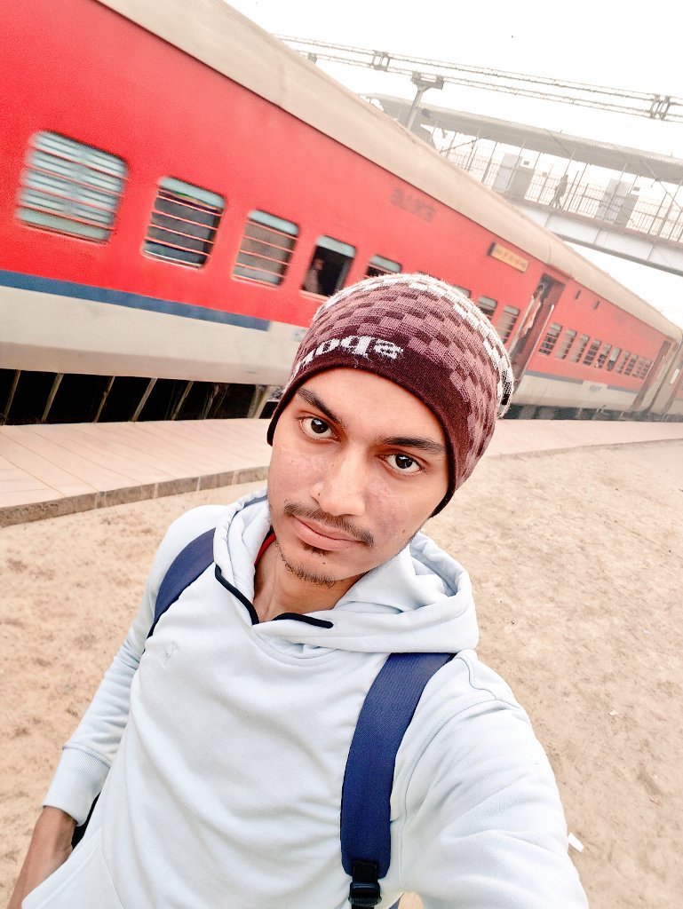 igauravkumarroy's tweet photo. Happiness is the only thing you can give without having.

#Arariya #Bihar https://t.co/cmVasX0oMA