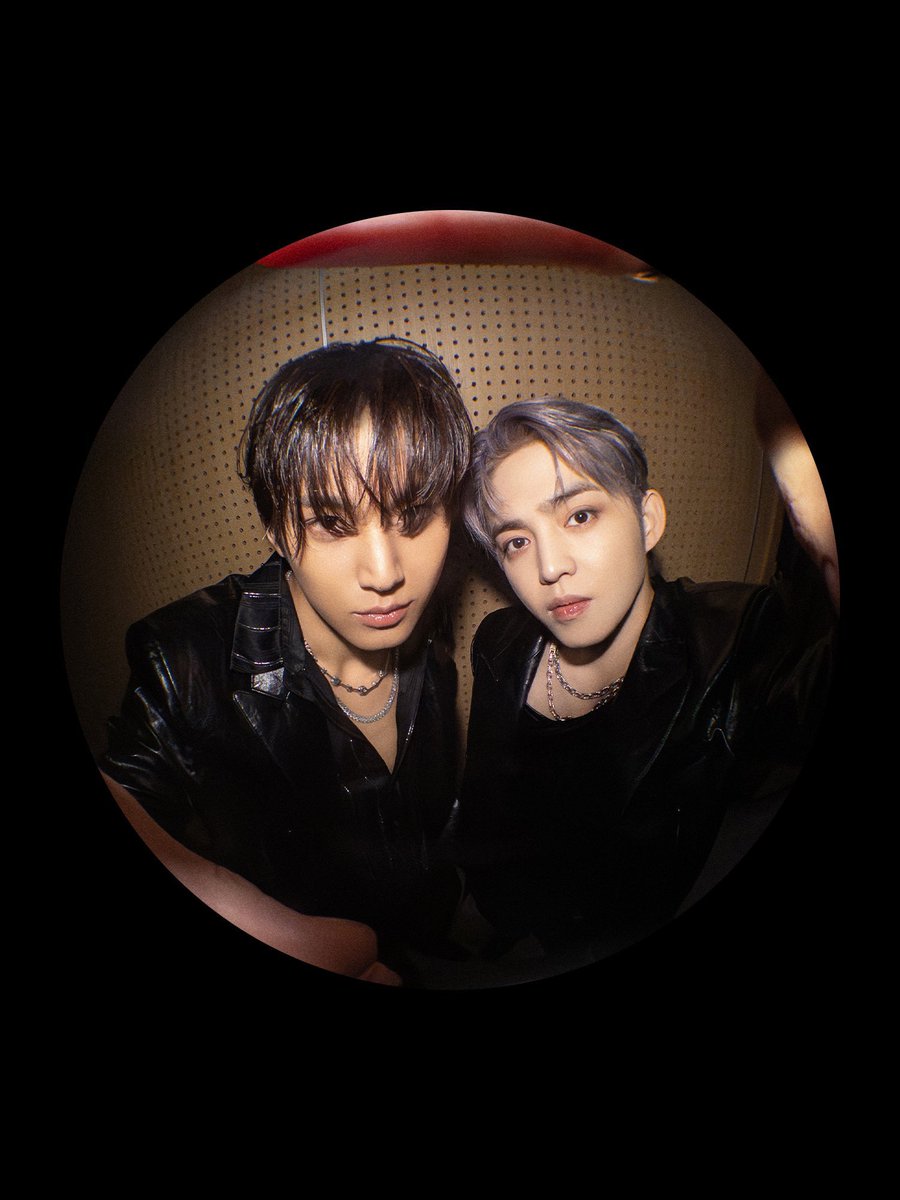 this gyucheol pic 🖤