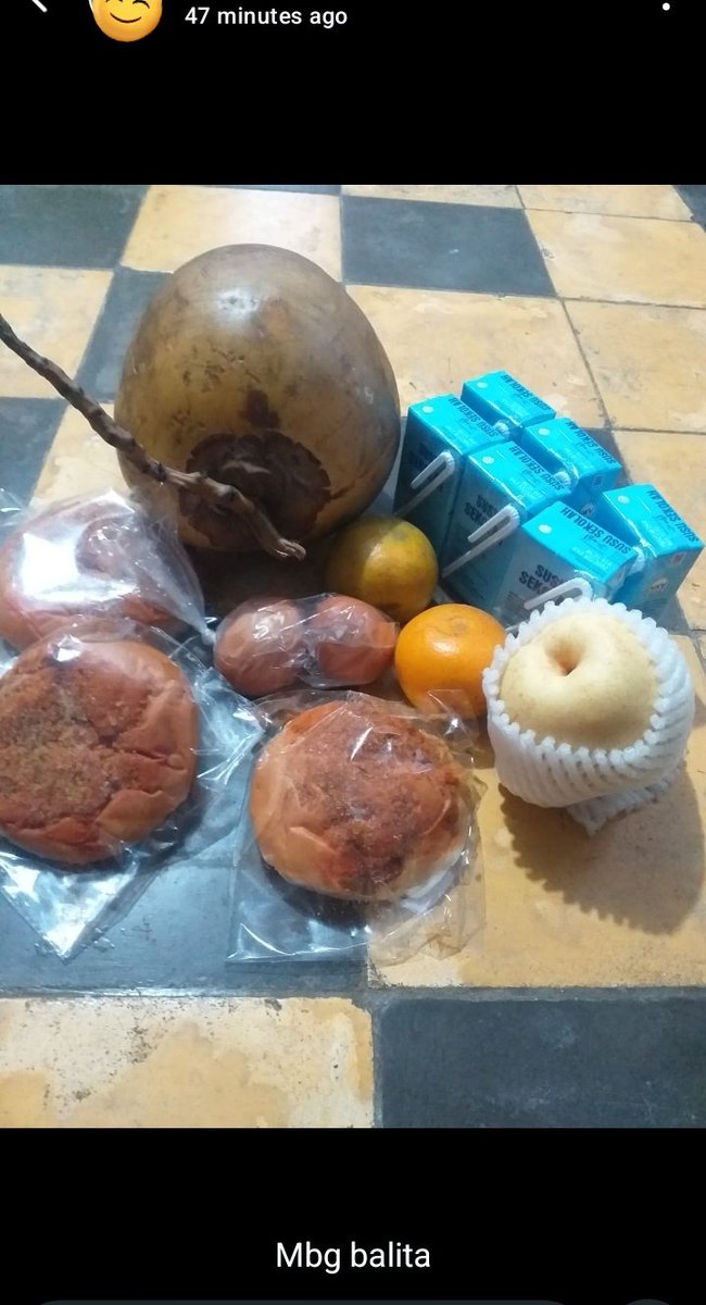 Ini rill loh😭 balita suruh ngupas kelapa wkwkwk