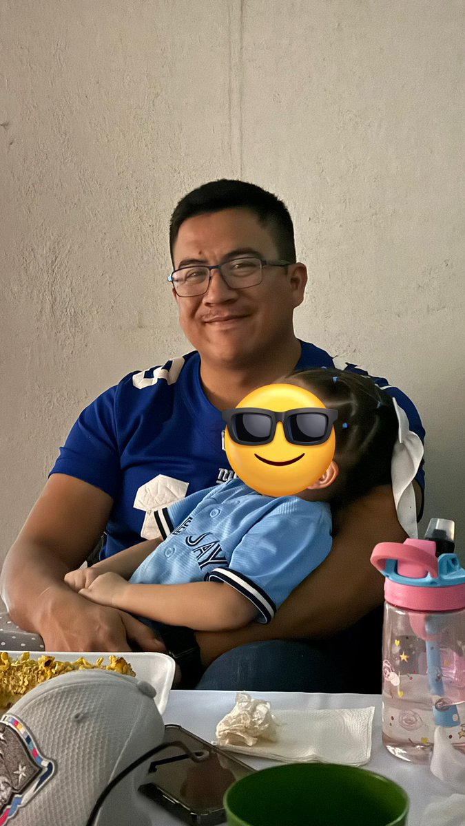 dDyRigo's tweet photo. mi sueño-meta más grande actual y por lo cual estoy muy enfocado,,, es para darle a mi niña algo súper importante

tiempo d calidad y 1a buena educación 

no me arrepiento d los sacrificios q e hecho porque n los momentos que estoy con ella se los trato de dedicar con amor total https://t.co/eXTcl1vkga