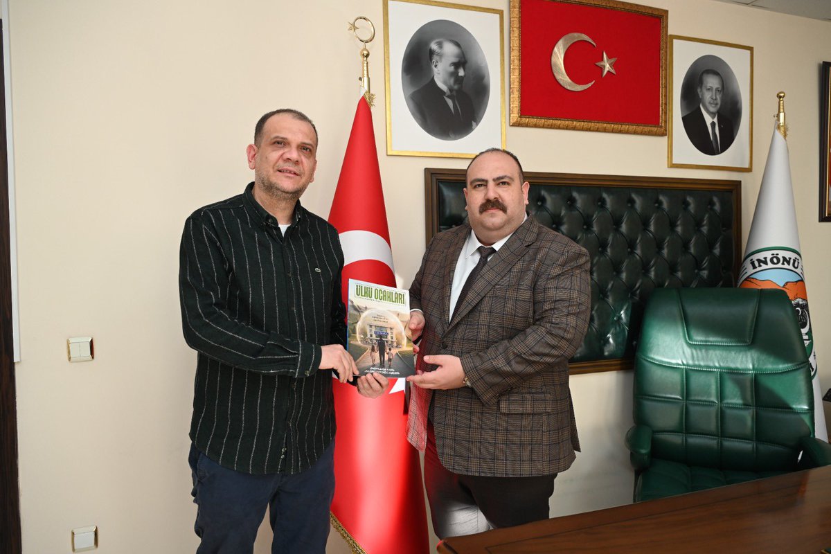 Ülkü Ocakları Eskişehir İl Başkanımız Sn. Ahmet CEYHAN, Başkanımız Sn. Serhat HAMAMCI’ya nezaket ziyaretinde bulundu.

Gerçekleştirdikleri nazik ziyaretten dolayı Ülkü Ocakları Eskişehir İl Başkanımız Sn. CEYHAN’a teşekkür ederim.

Serhat HAMAMCI
İNÖNÜ BELEDİYE BAŞKANI