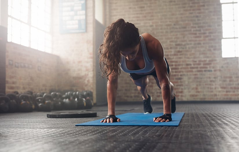 FitnessHacks101's tweet photo. Master your push-up form for better results! 💪 Discover the key elements of proper technique and avoid common mistakes. Ready to level up your workouts?  https://t.co/eubS9Q2fl8

#PushUp #FitnessTips #StrengthTraining #WorkoutMotivation #BodyweightExercise #FitnessHacks #HomeWorkout #ExerciseForm #Wellness #GetStronger #FitnessJourney #FitFam #HealthAndFitness #TrainingTips #FitnessGoals