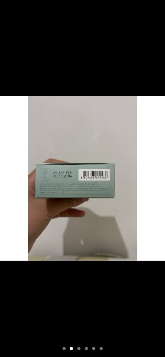 intaack's tweet photo. haloo temen-temen, aku mau wts pl cushion laneige yang matte shadenya 25N tan! (dijual karena aku salah shade hehe) baru sekali pemakaian banget dan masih ada boxnya.
aku jual di 265k bisa nego tipis yaaa

📍depok, jawa barat
#wts #wanttosell #cushionpl #cushion #laneige https://t.co/f1OVoHYaIC