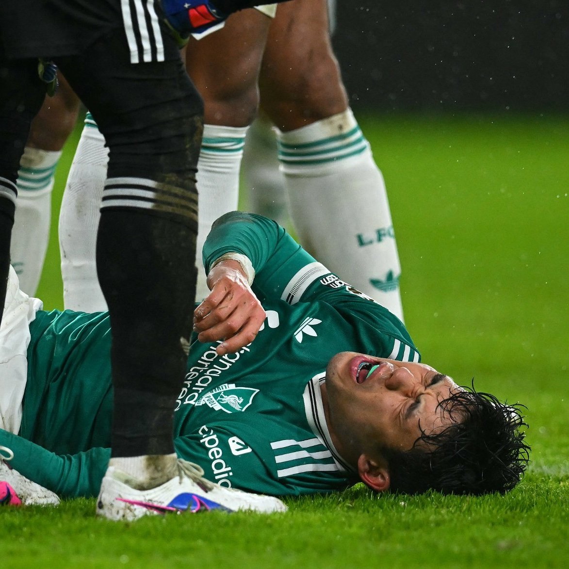 Joe Gomez on Endo's injury:

"I'm gutted for Wata, He's such a treasured part of this squad and we appreciate him so much."

"Who he is as a person and how he plays, I think that showed in him trying to carry on."