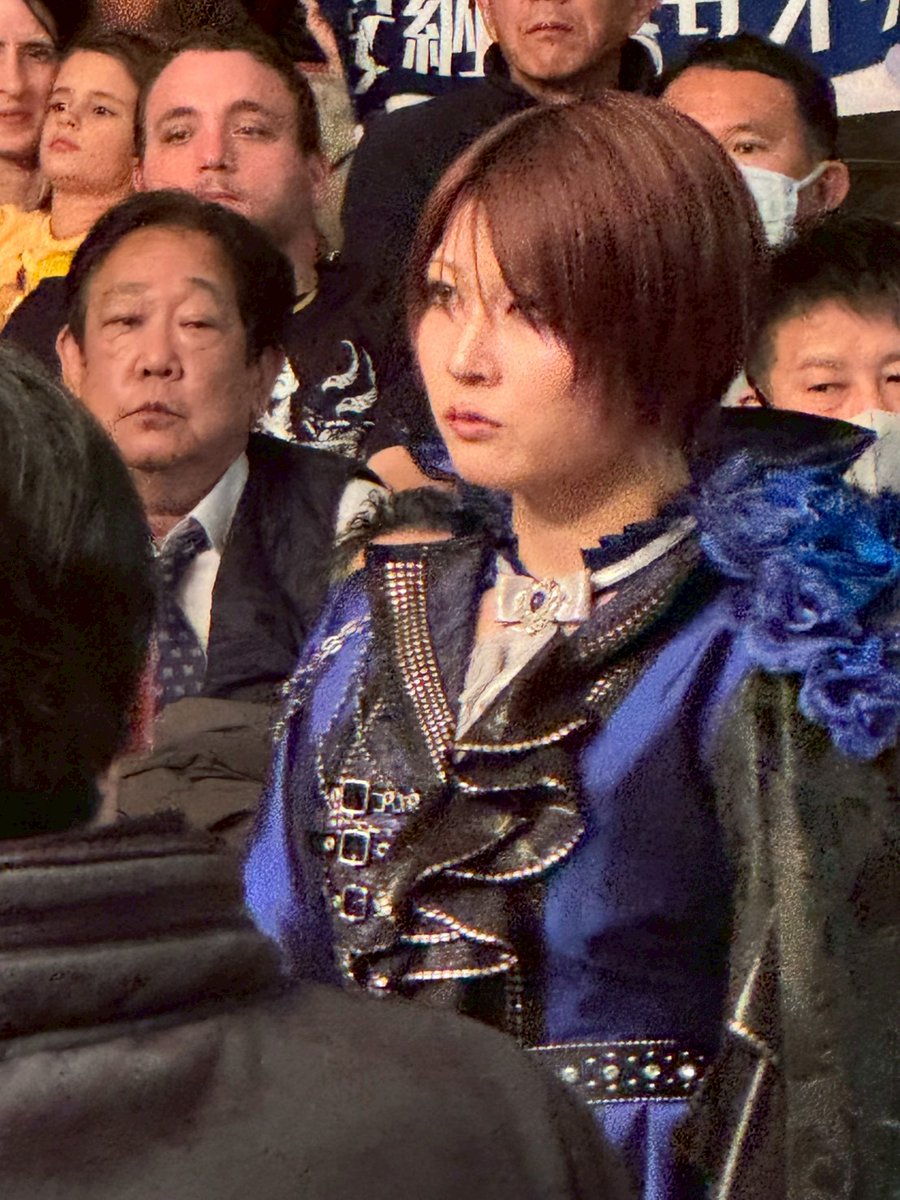 安納サオリかわいすぎてポートレート2枚買った