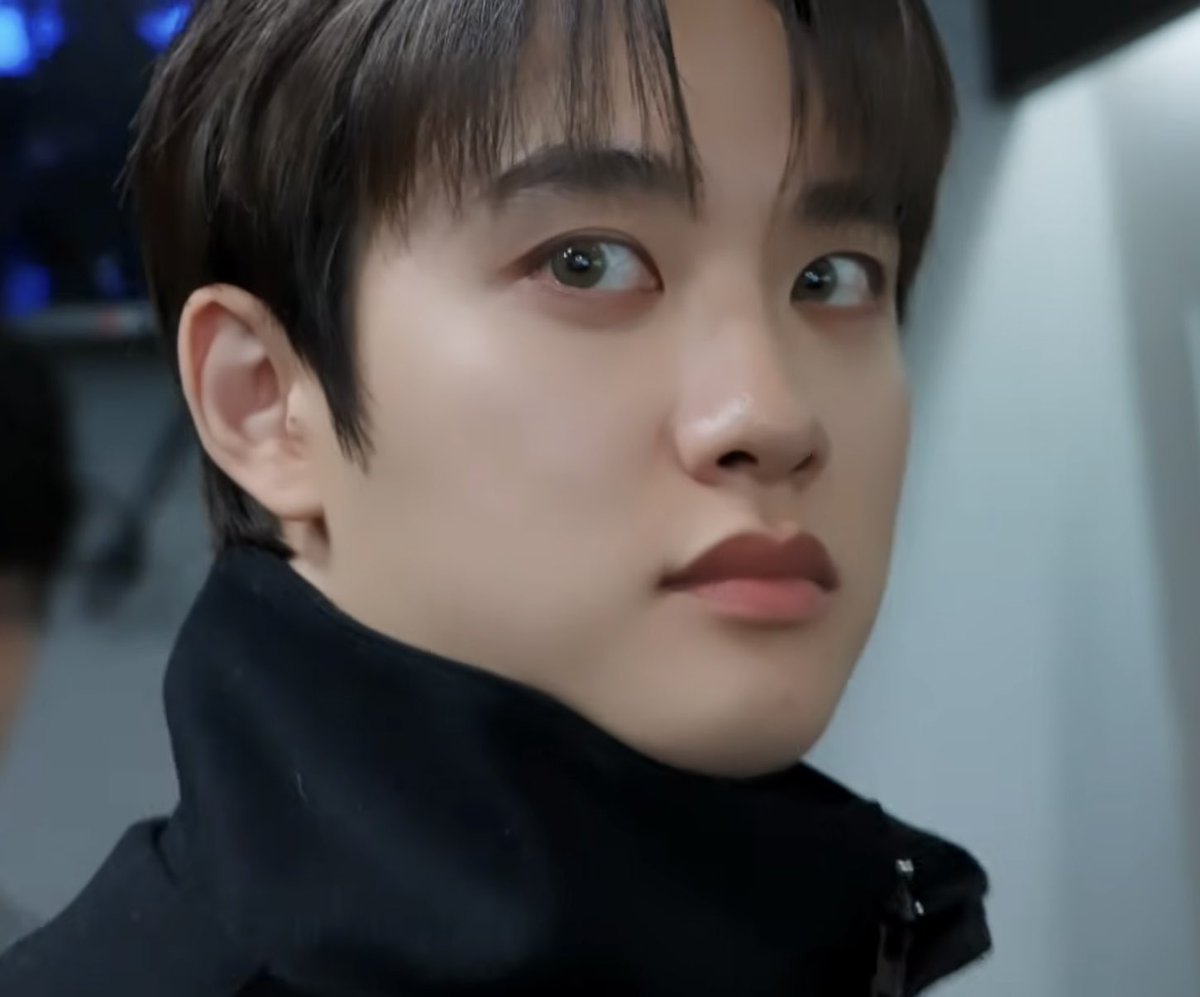 ありがとう도경수🧎🏻‍♀️(ｶﾗｺﾝつけてくれて)