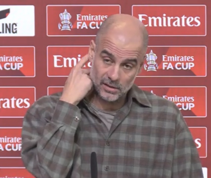 TouchlineX's tweet image. 🚨🗣️ Pep Guardiola on Sir Jim Ratcliffe's words on immigrants:

 "I have a huge appreciation for Sir Jim. I was fortunate to meet him. I think he made an apology."

"But it's all around the world the problems we have, immigrants or people coming from another country. They are…