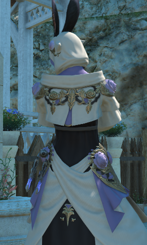 궁정연인.. 뒷태가 너무 야해 취향입니다.