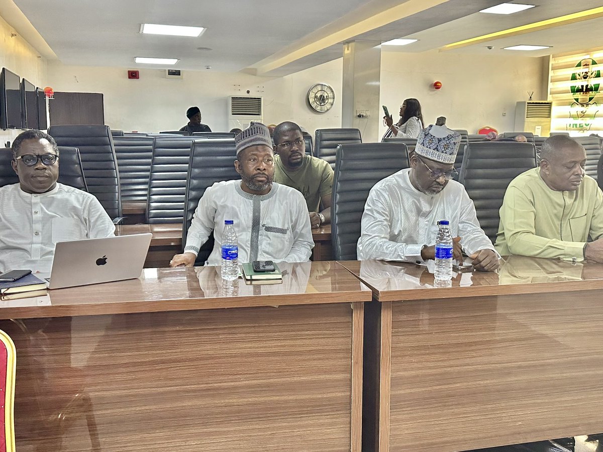 2027 Polls: INEC Fixes 20th February for Presidential and National Assembly Elections, 6th March for Governorship and State Assembly Elections
#NigeriaDecides2027

The Chairman of the Independent National Electoral Commission (INEC), Prof. Joash Ojo Amupitan, has formally