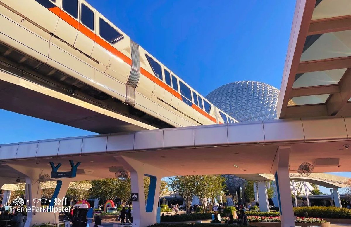 Beginner’s Guide to Disney World Transportation: Avoid These Common Mistakes! 

themeparkhipster.com/disney-world-t…

#DisneyWorld