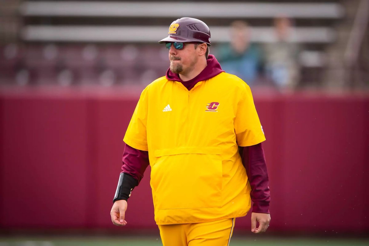 Adam Jaksa tweet media