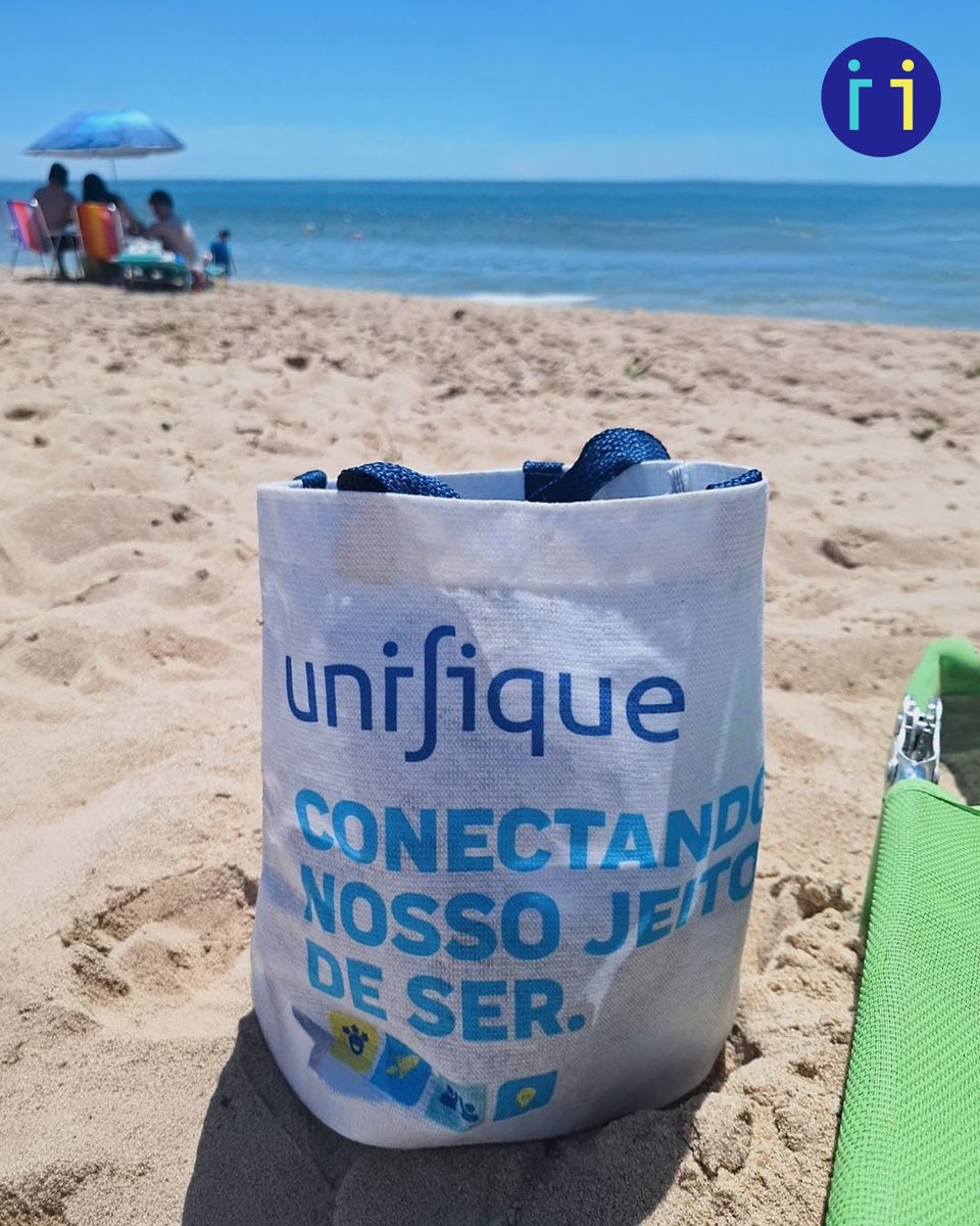 As belezas que encantam em cada detalhe do nosso litoral catarinense. 🌊

 Um registro feito pela nossa colaboradora Bruna Arieli Souza de Souza.
📍 Praia de Itajubá, em Barra Velha (SC)