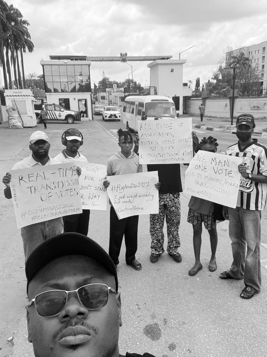 Marrz #MDK 👽 tweet media