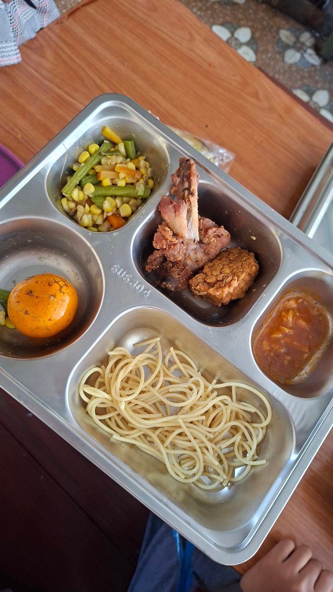 Sekali seruput abis tu spagetti, hemat kan