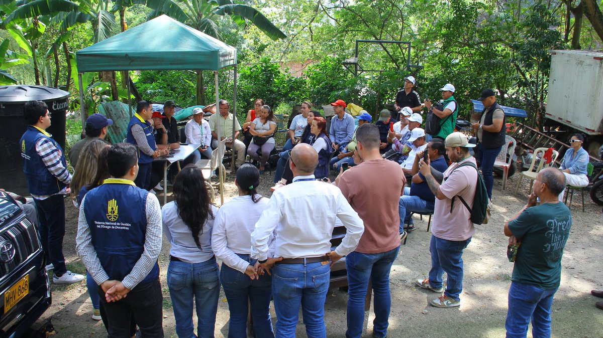 General Juvenal Díaz tweet media