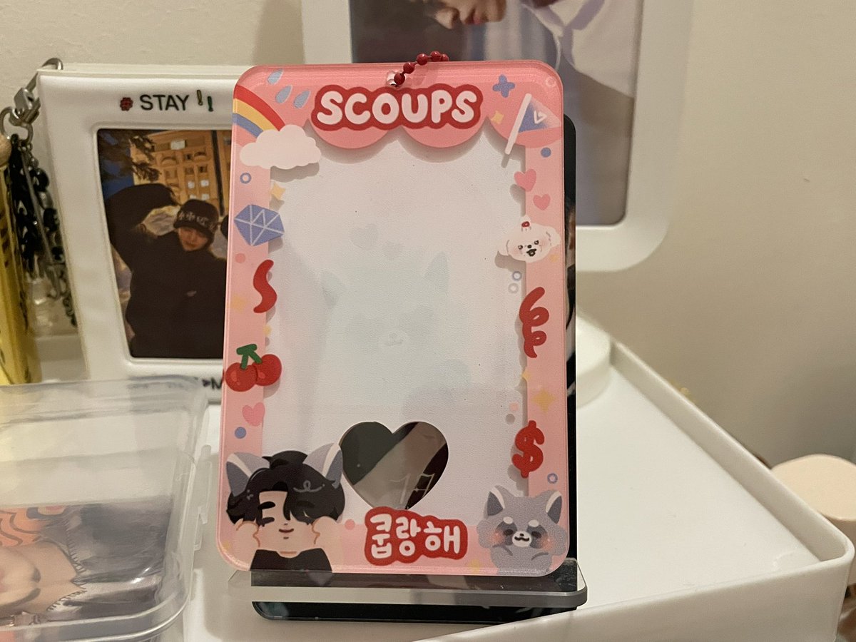 cheolliebns's tweet photo. wts Ifb ph

seventeen svtopia scoups 

     𓏔  300
     𓏔 payo | 3 wks dop
     𓏔 x sensitive

reply or dm me to claim

t. svt seventeen scoups svtopia photocard holder poca https://t.co/rjDGvCEUPD