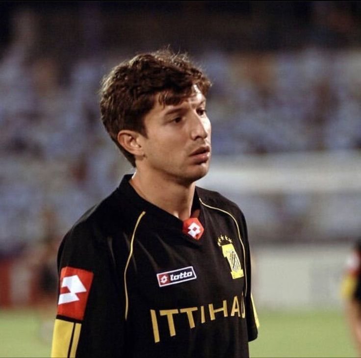 ⭐️ توّاق tweet media