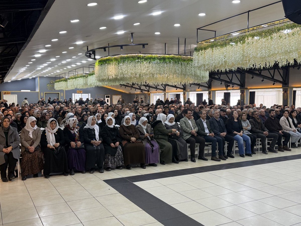 EDREMİT DEM PARTİ tweet media