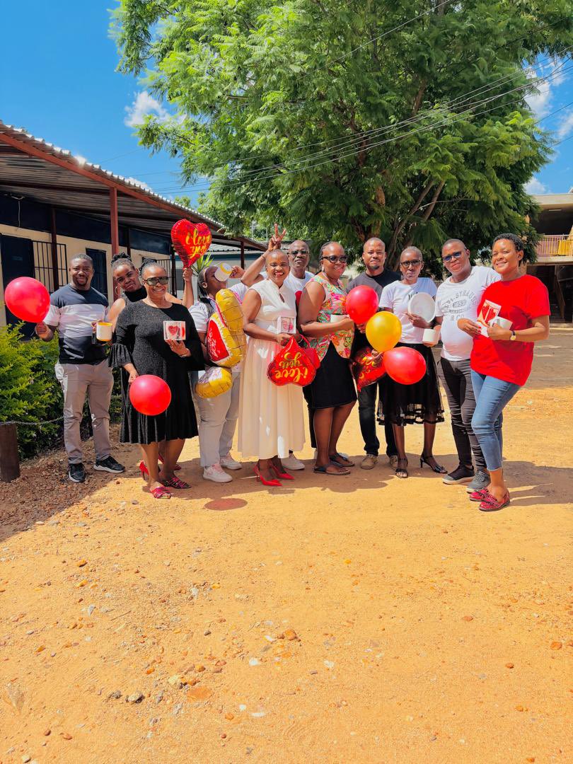 AidsHarvard's tweet photo. BHP Francistown Team celebrating Valentine’s Day. 💌🎁🧧

#BotswanaHarvardHeathPartnerahip #SpreadLove #TeamFrancistown #TeamBuilding #HealthResearch https://t.co/8uTNOtS0li
