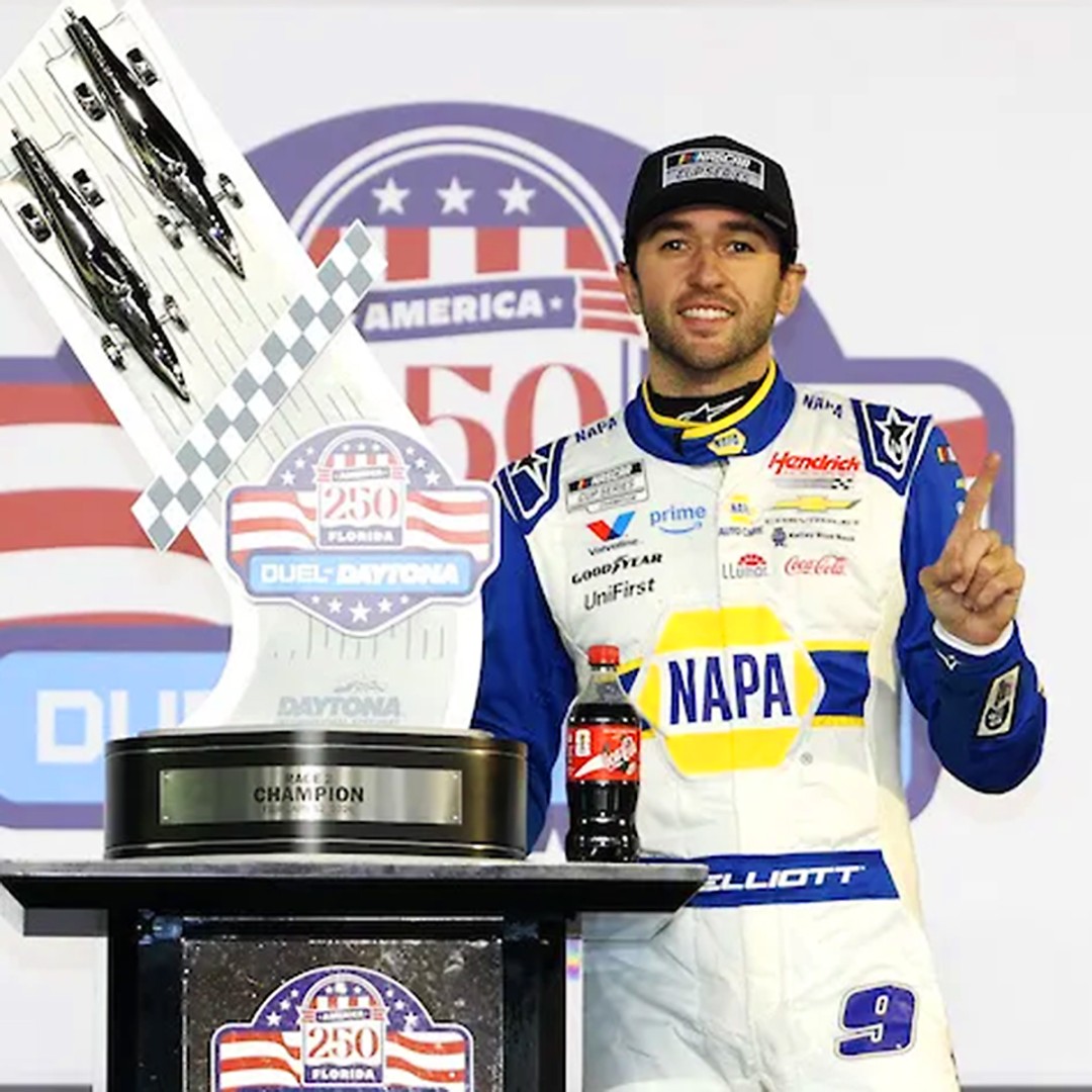 SPEEDSPORT's tweet photo. THE DAILY: Elliott And Logano Score Duel Wins, Mears Races In, McLeod Inherits Spot, Hoffman Holds Off McCreadie At Volusia, Chevrolet & Honda Commit To IndyCar, More...
#nascar #daytona #dirtcar #volusia #indycar #andretti #racingnews #speedsport
https://t.co/i0IvlhzaZ9 https://t.co/Ygl4qX1pPo