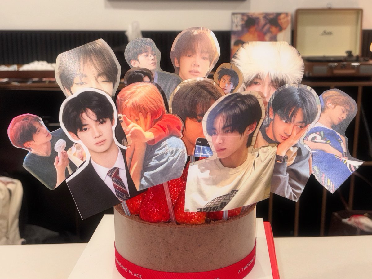 🐈‍⬛ tweet media