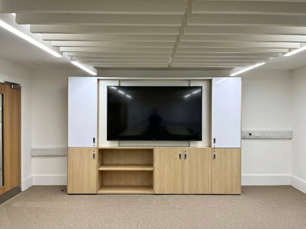 Zioxi Ltd tweet media