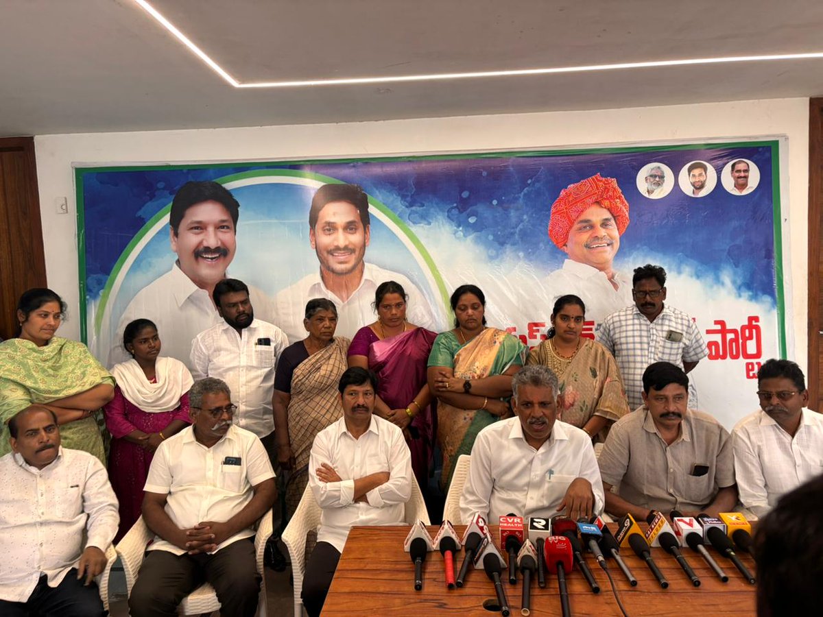 Dr. Chevireddy Bhaskar Reddy tweet media