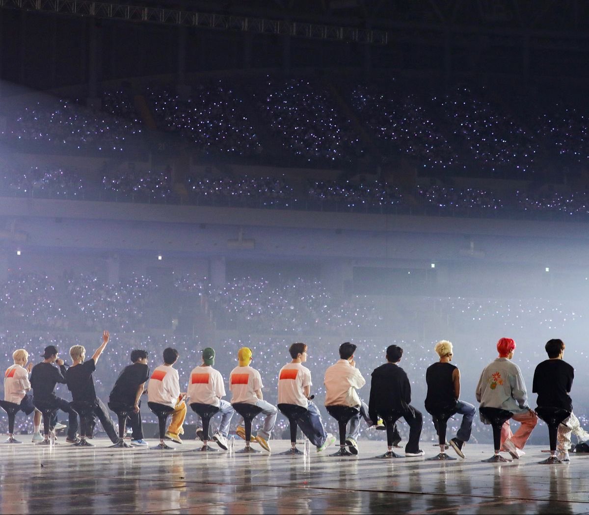 sounds_of_cheol's tweet image. 10 years since seventeen named us "CARATs" 💎 

A DECADE IN CARATLAND 
#10YearsAsCARATsxSVT #캐럿_10살생일_세븐틴과함께해