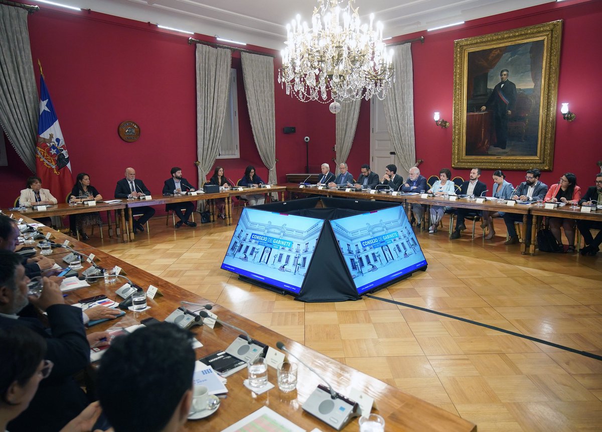 Gabriel Boric Font tweet media