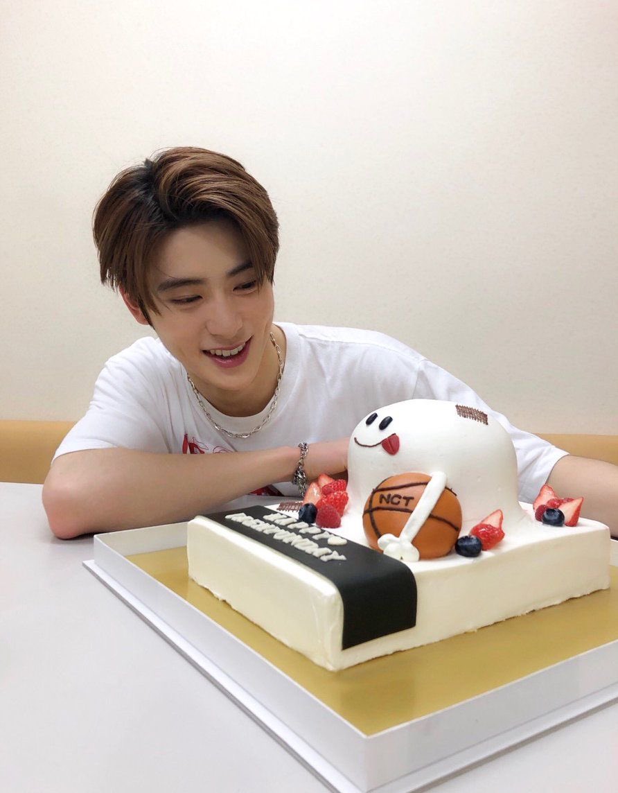 #재현이생일이다_복숭아커밍쑨
#TimelesslyWithJaehyun