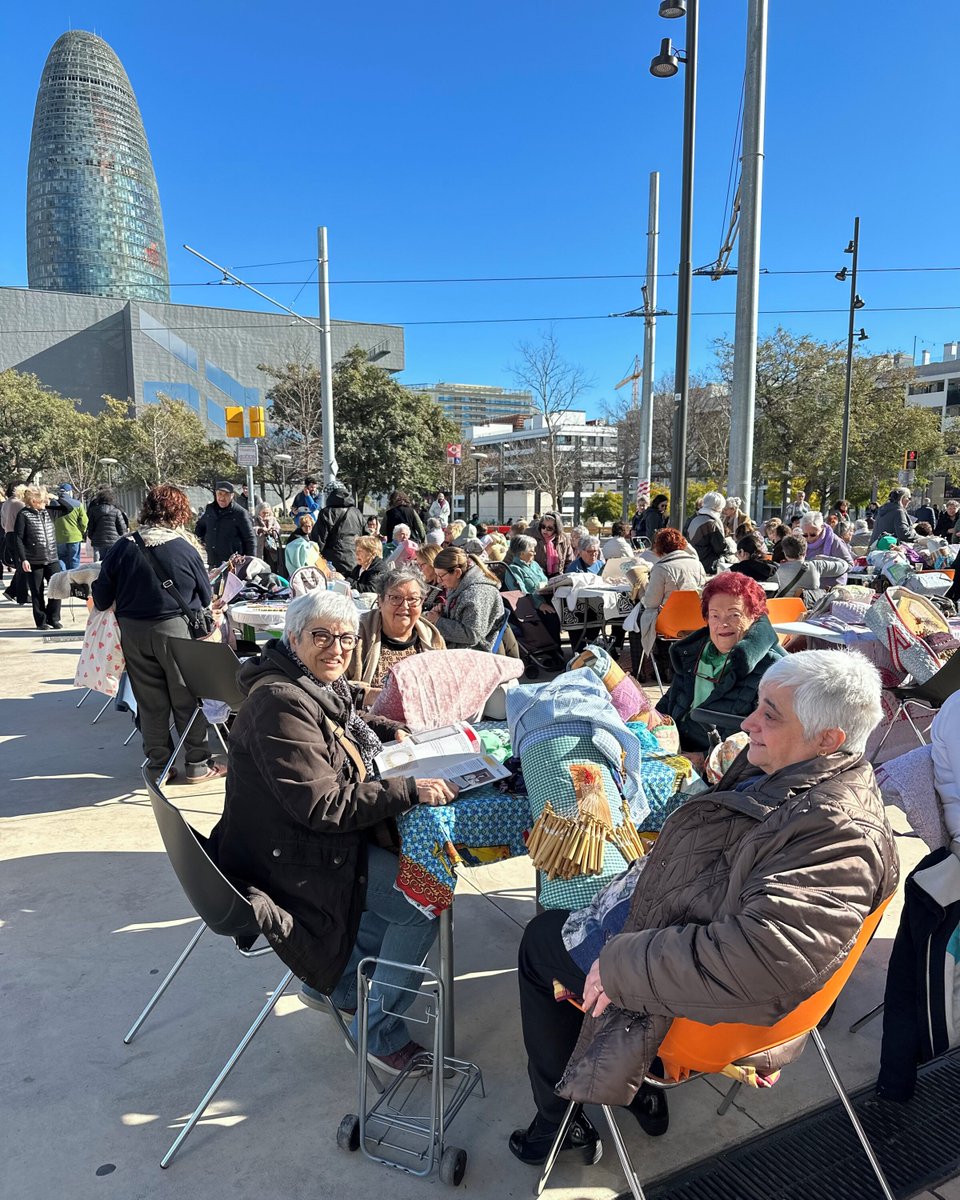 Mercat dels Encants tweet media