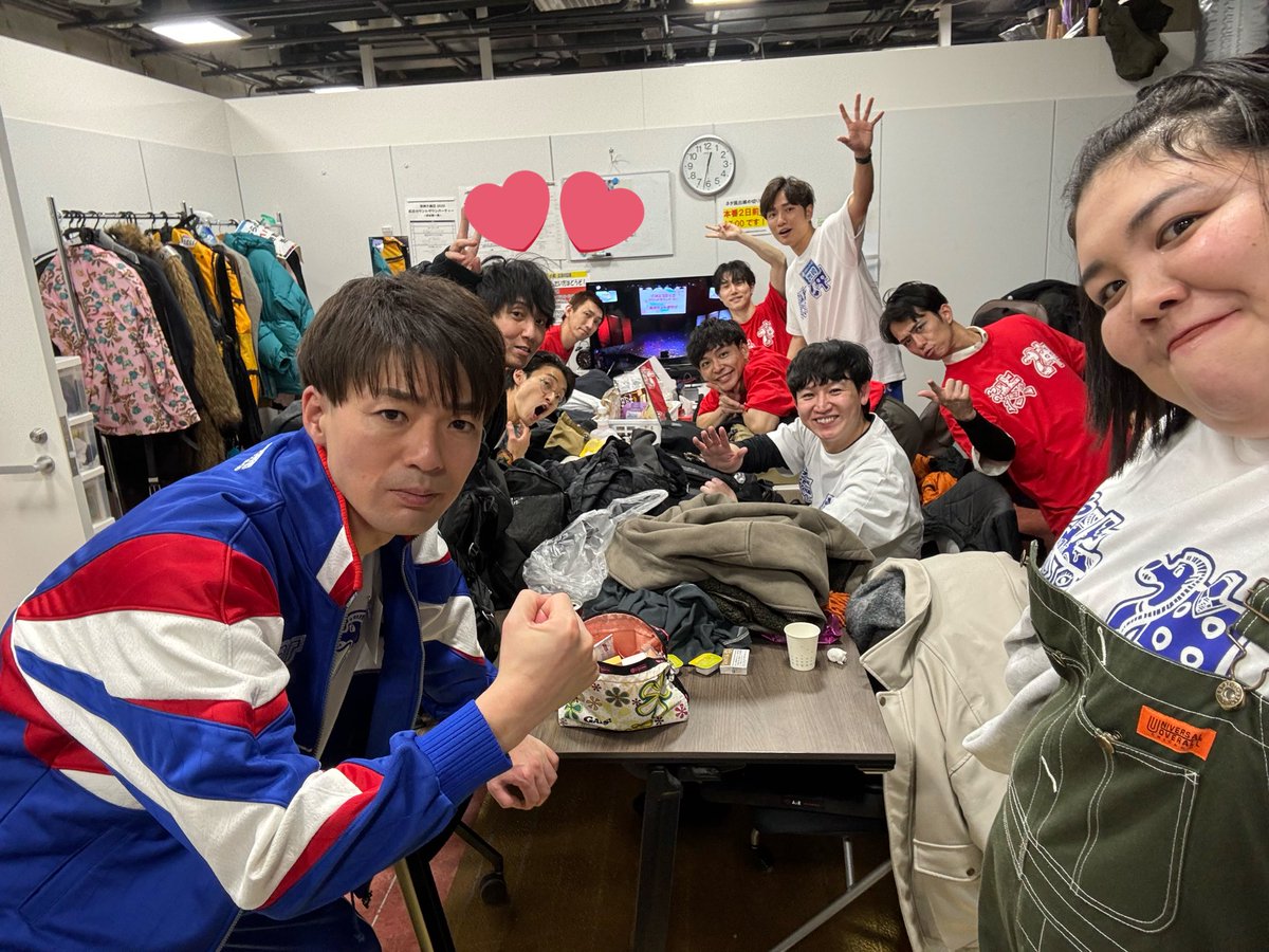 3月いっぱいで渋谷よしもと漫才劇場を卒業させてもらうで〜！！！！