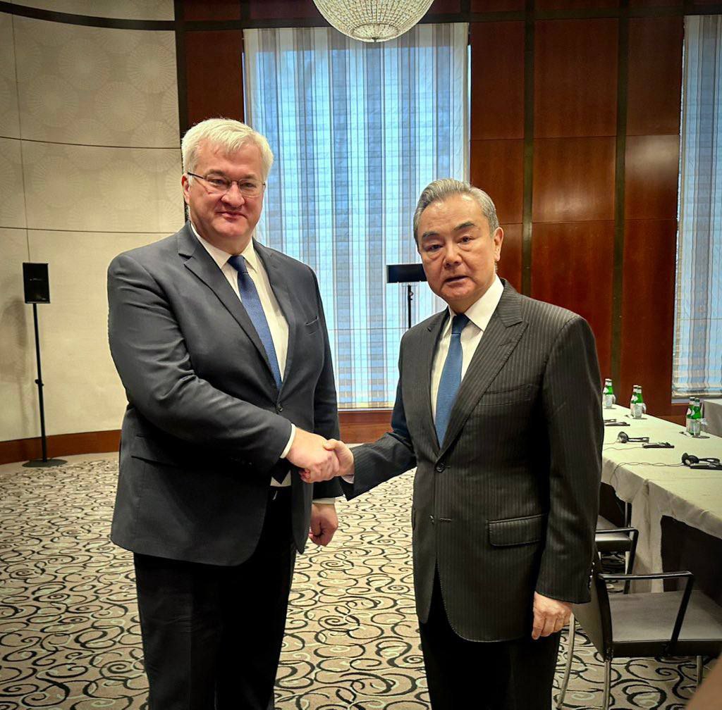 “China will provide Ukraine with an additional package of humanitarian energy aid,” - Ukraine’s Foreign Minister after meeting with his Chinese counterpart.

A token handout.  

They funnel hundreds of billions to Russia, selling machinery for weapons production, supplying