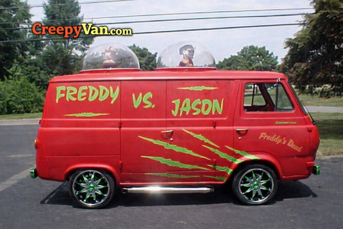 CreepyVan69's tweet photo. It's Friday the 13th, and van culture never disappoints! #FridayThe13th #jason #FridayVibes https://t.co/tX4TlHtMH3