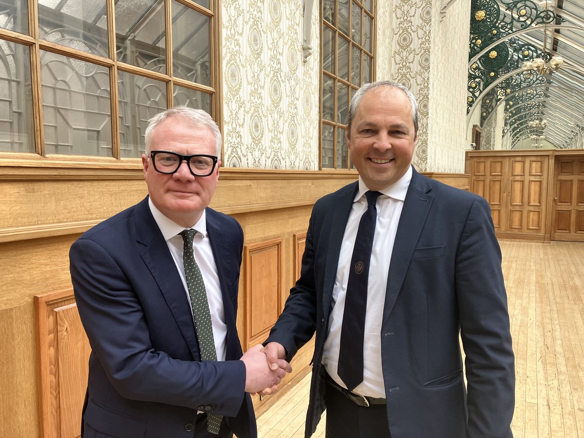 WestMids_CA's tweet photo. Today Ed Cox has been appointed Chief Executive of @WestMids_CA

Ed has led with a strong focus on delivery, transformation and partnership working while stepping into the role on an interim basis in June 2025.

His appointment helps strengthen stability and momentum as we continue delivering for the region.

More here: https://t.co/675j4tsWsG