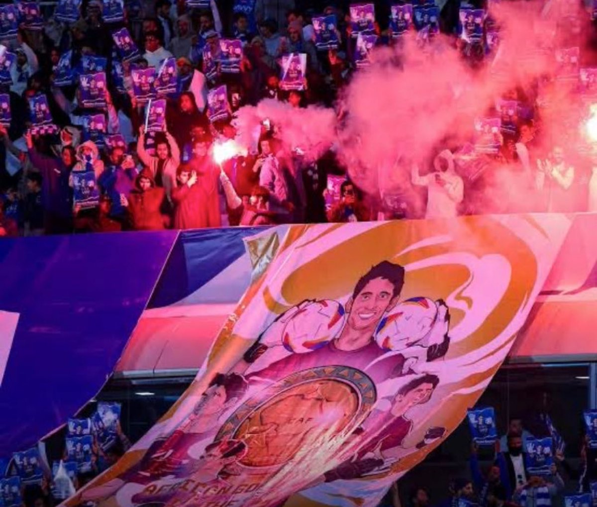 الابتكار عندهم هو { تقليد الهلال ) ✋🏼