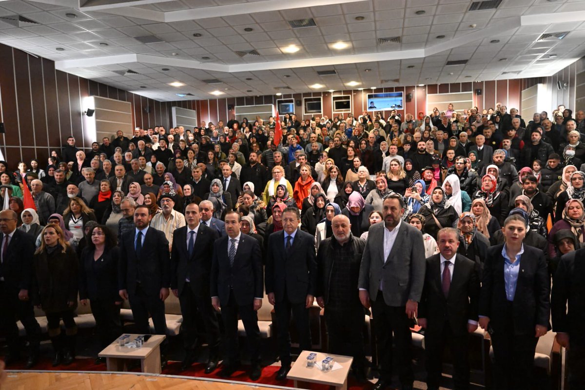 erhansarigol's tweet image. Altındağ İlçe Danışma Meclisi Toplantımızda, MKYK Üyemiz Mustafa Özkan ile birlikte teşkilat mensuplarımızla aynı hedef ve aynı heyecan etrafında buluştuk.

AK Parti çatısı altında emek veren tüm dava arkadaşlarımıza teşekkür ediyor, çalışmalarında muvaffakiyetler diliyorum.