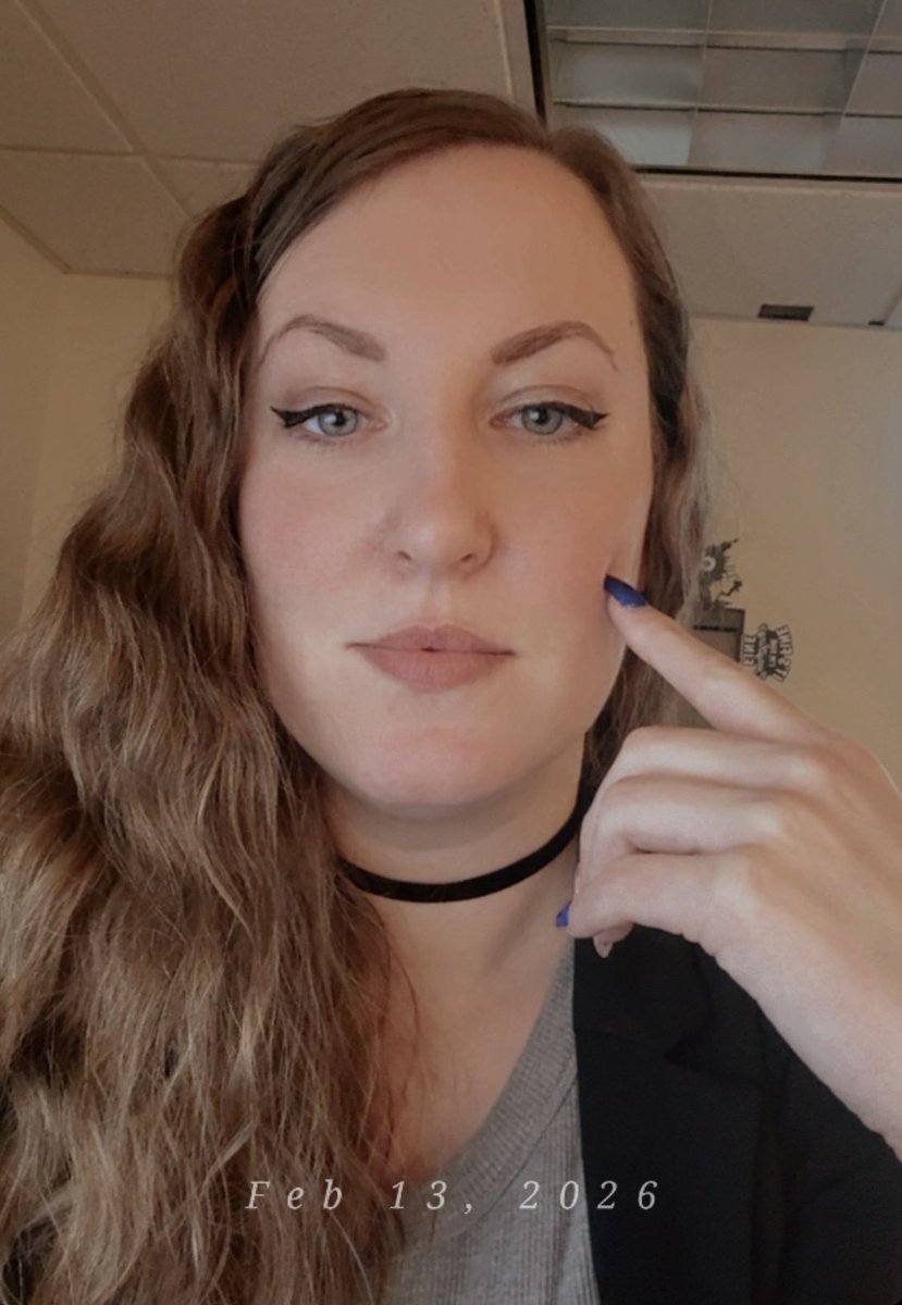 AlyLee on the Blue app 🦇 tweet media