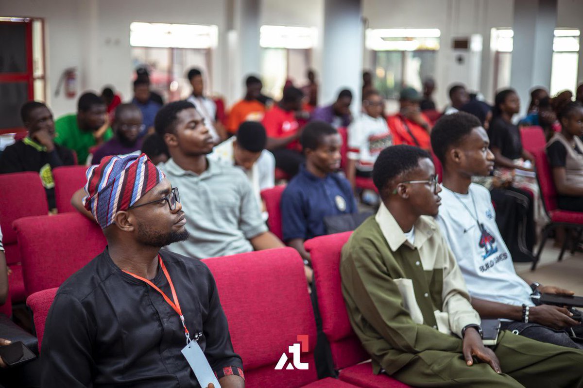 We just wrapped up an incredible Avalanche Developers Connect (Build Games editions) in Lokoja over the weekend and the energy in the room was exactly what builder communities are made of.

We kicked it off with a deep dive into Avalanche fundamentals using Avalanche Academy