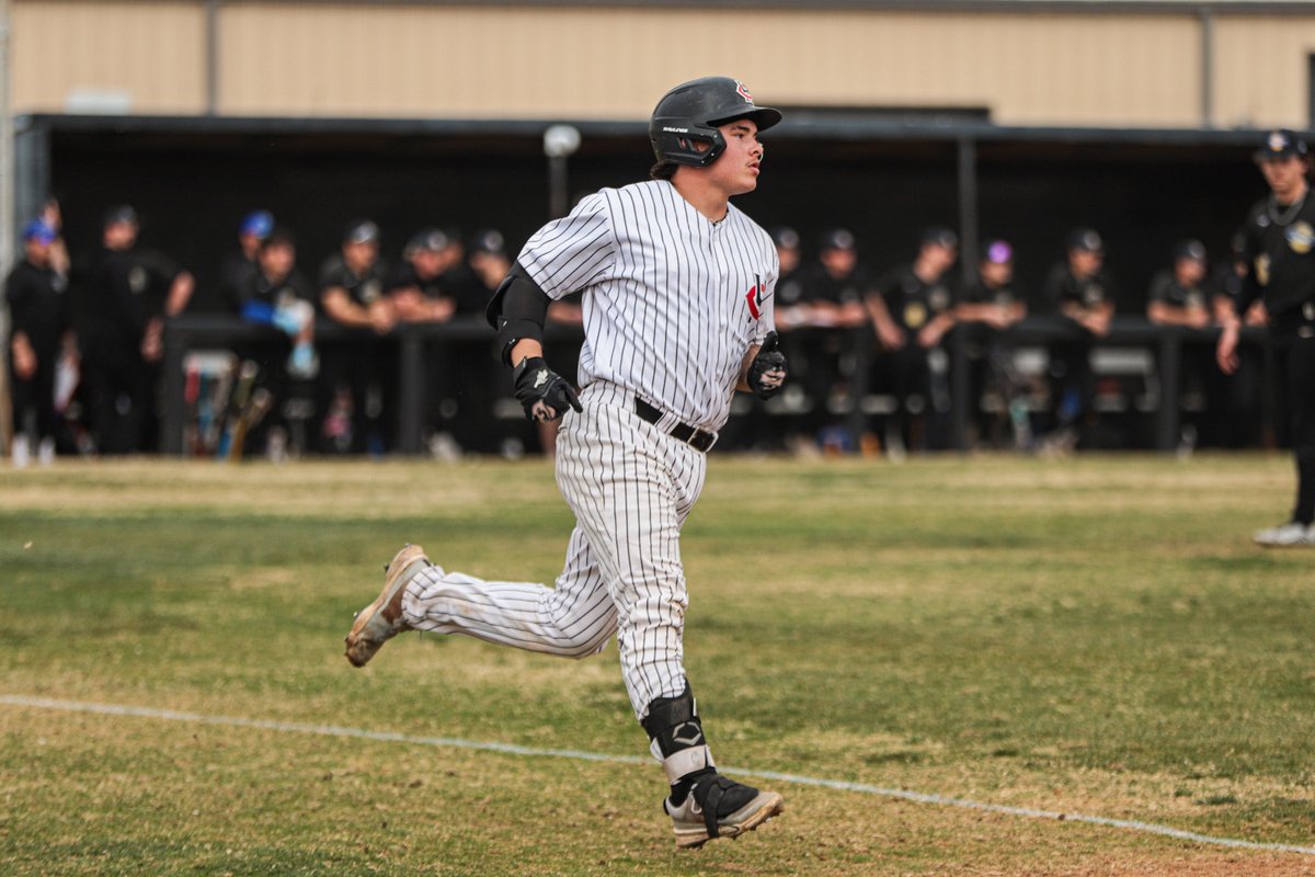 Howard Baseball tweet media