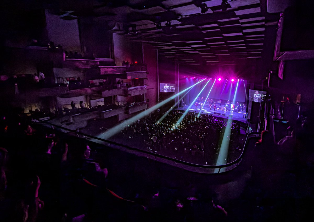 Los Ángeles Azules tweet media