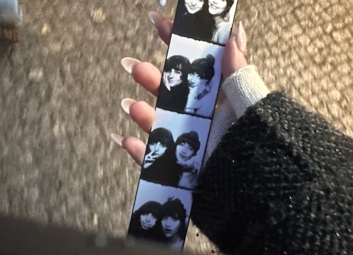 oatposting's tweet image. i have a migraine &amp;amp; i am never putting my hair in a bun again #chopped