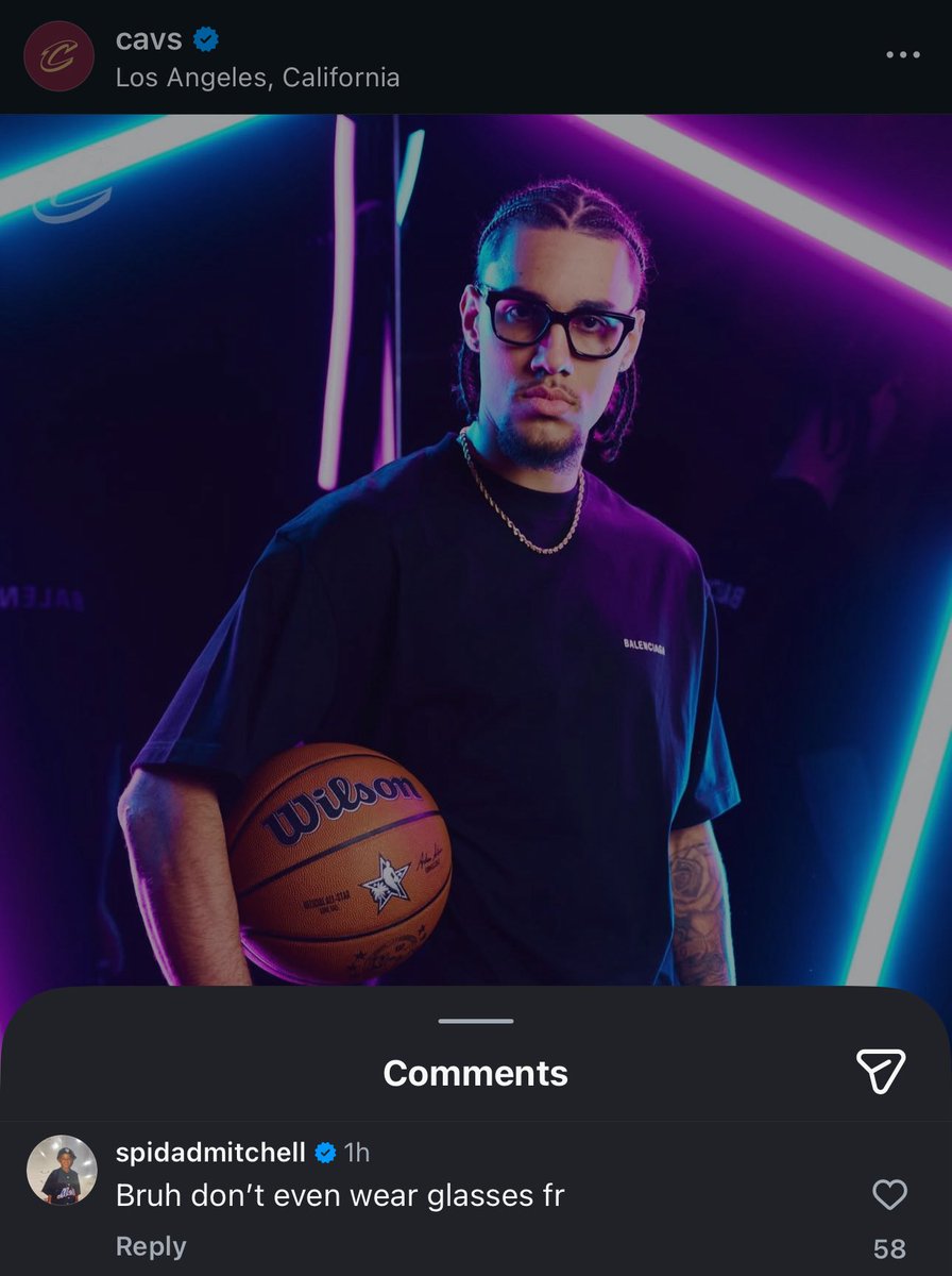 HoodiGarland's tweet image. Donovan Mitchell on Jaylon Tyson’s Rising Star photoshoot via IG:

 “Bruh don’t even wear glasses fr” 😭