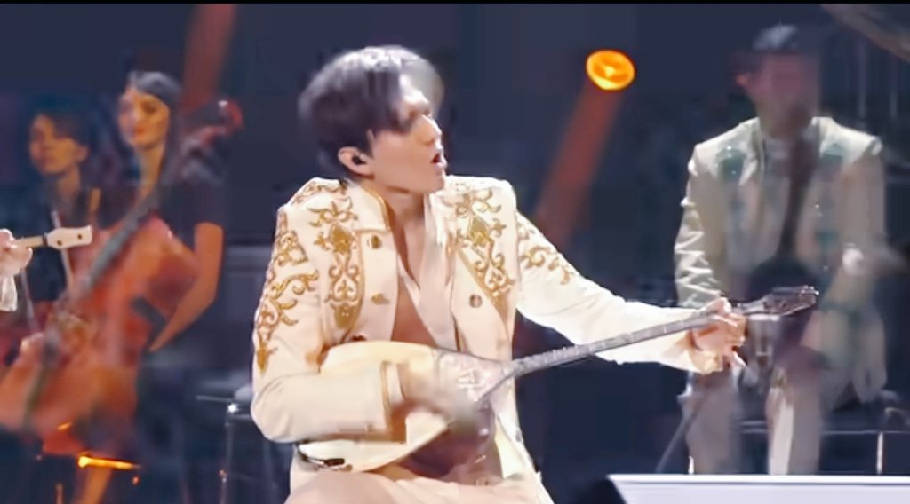 buenamusica22's tweet photo. @TREJOCHE @dimash_official Exitooooo!!!!
🪅3,000,000 de VISTAS para
🪅ADAI  Moscow de #Dimash En YouTube (2019)
BRAVOOOOOO
👏🏻👏🏻👏🏻👏🏻
#VoiceBeyondHorizen
#DimashEsPaz
@dimash_official
DIMASH LA MEJOR VOZ DEL MUNDO https://t.co/U4xX9RGat6