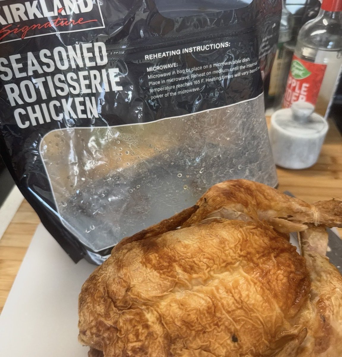 Dem (Animechain arc) tweet media