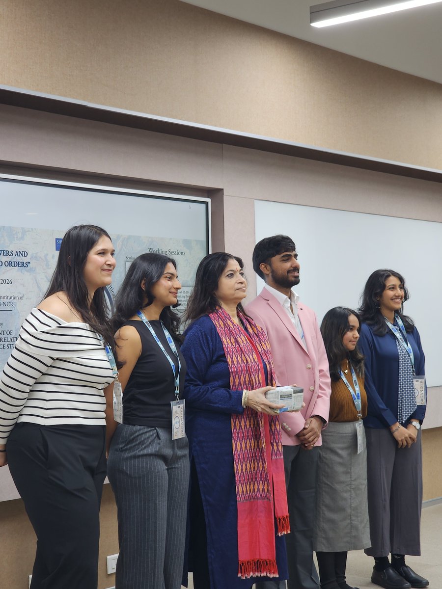 International Relations Department, SNU tweet media