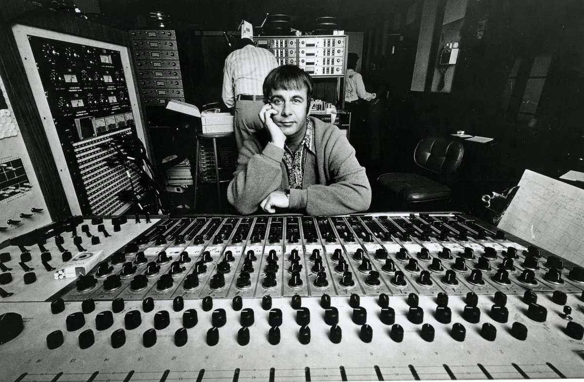 Reba McEntire tweet media