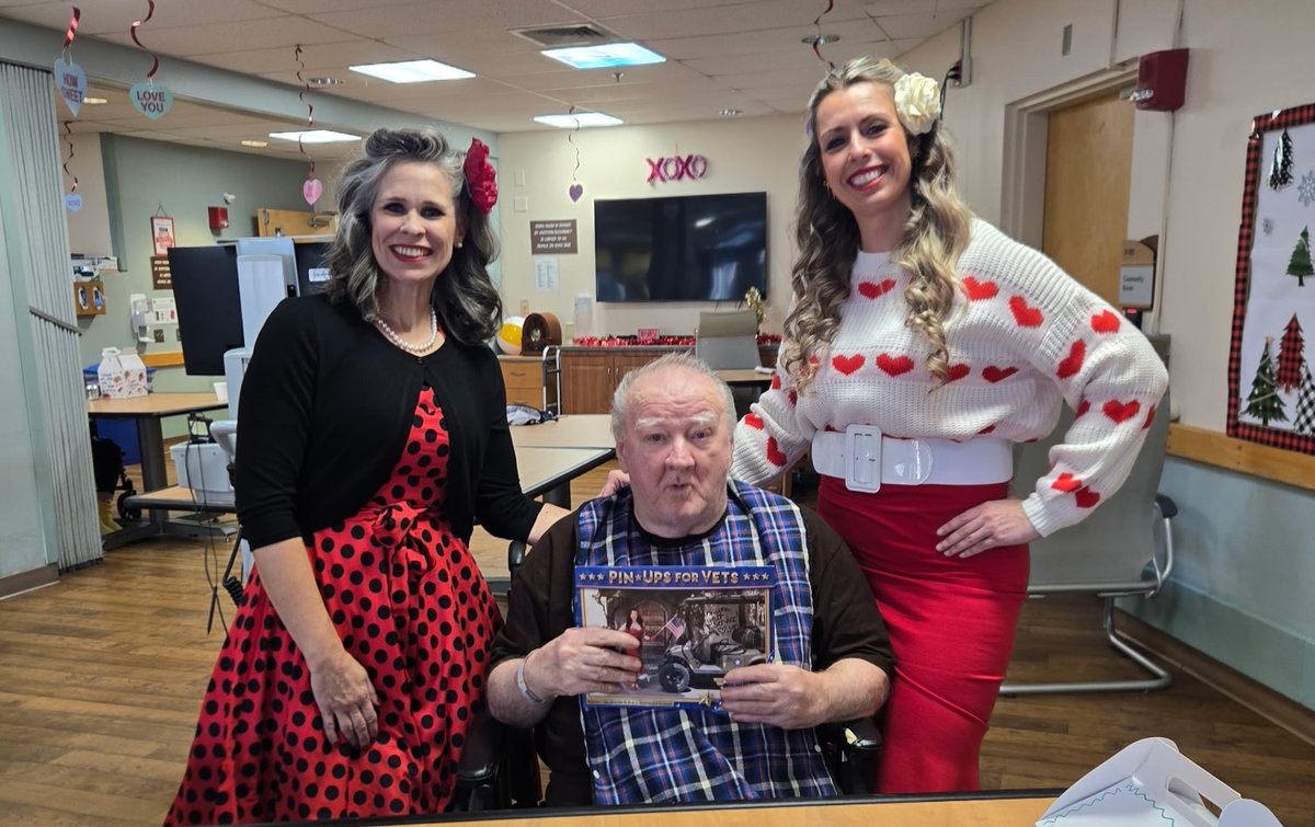 Pin-Ups For Vets tweet media